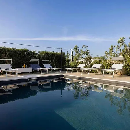 Stella Villa *